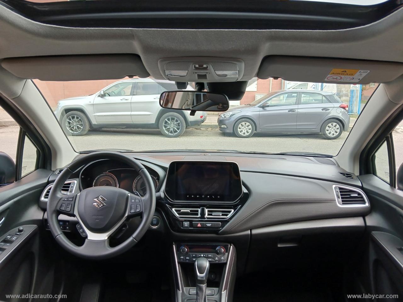 SUZUKI S-Cross 1.5 140V Hybrid A/T Starview