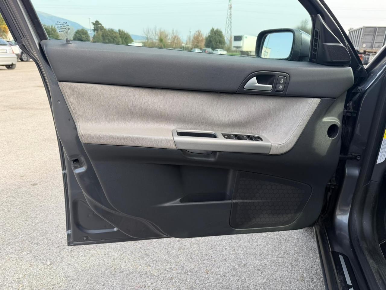 Volvo S40 2.0 D cat Summum