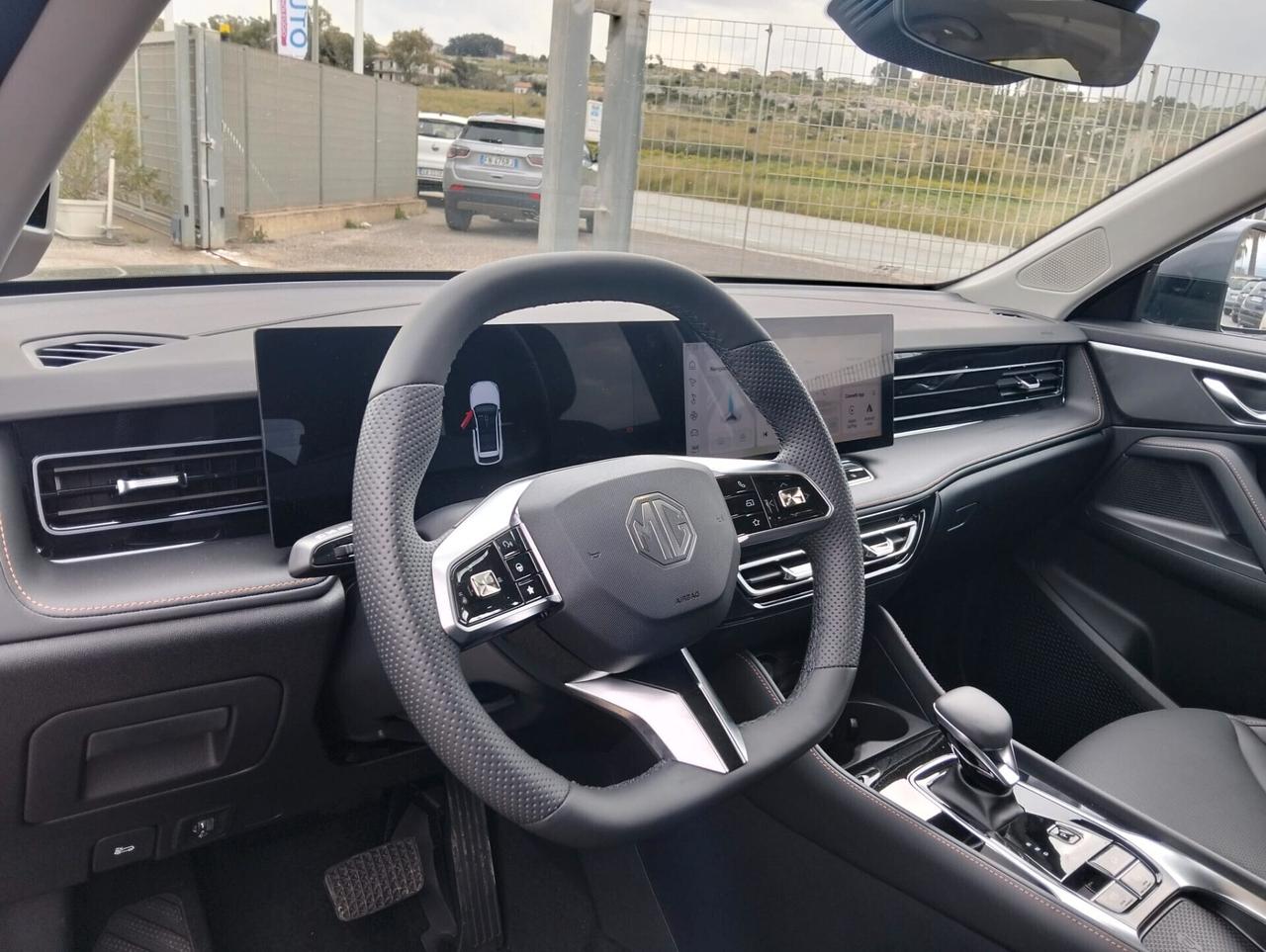 Mg HS HEV Luxury 224CV KM 0 7 ANNI GARANZIA UFFICIALE - IVA DEDUCIBILE
