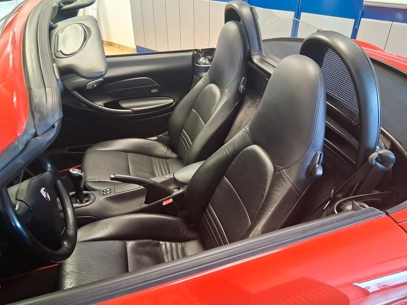 Porsche Boxster 2.7i 24V cat
