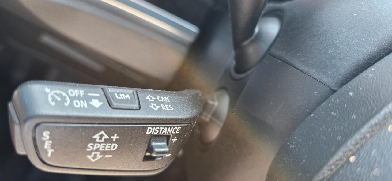 Audi Q3 35 TFSI Business Advanced