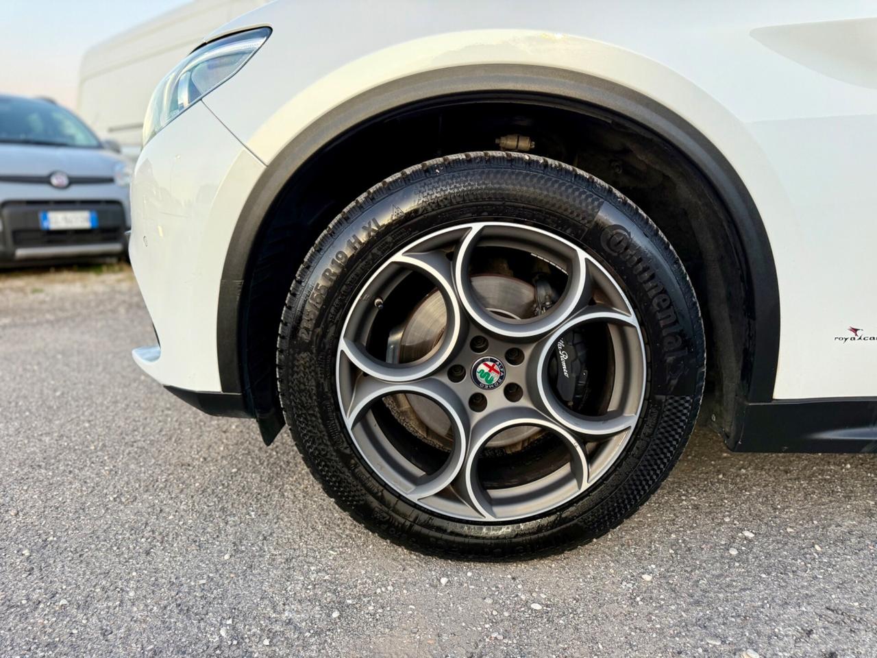 Alfa Romeo Stelvio 2.2 Turbodiesel 210 CV AT8 Q4 Executive