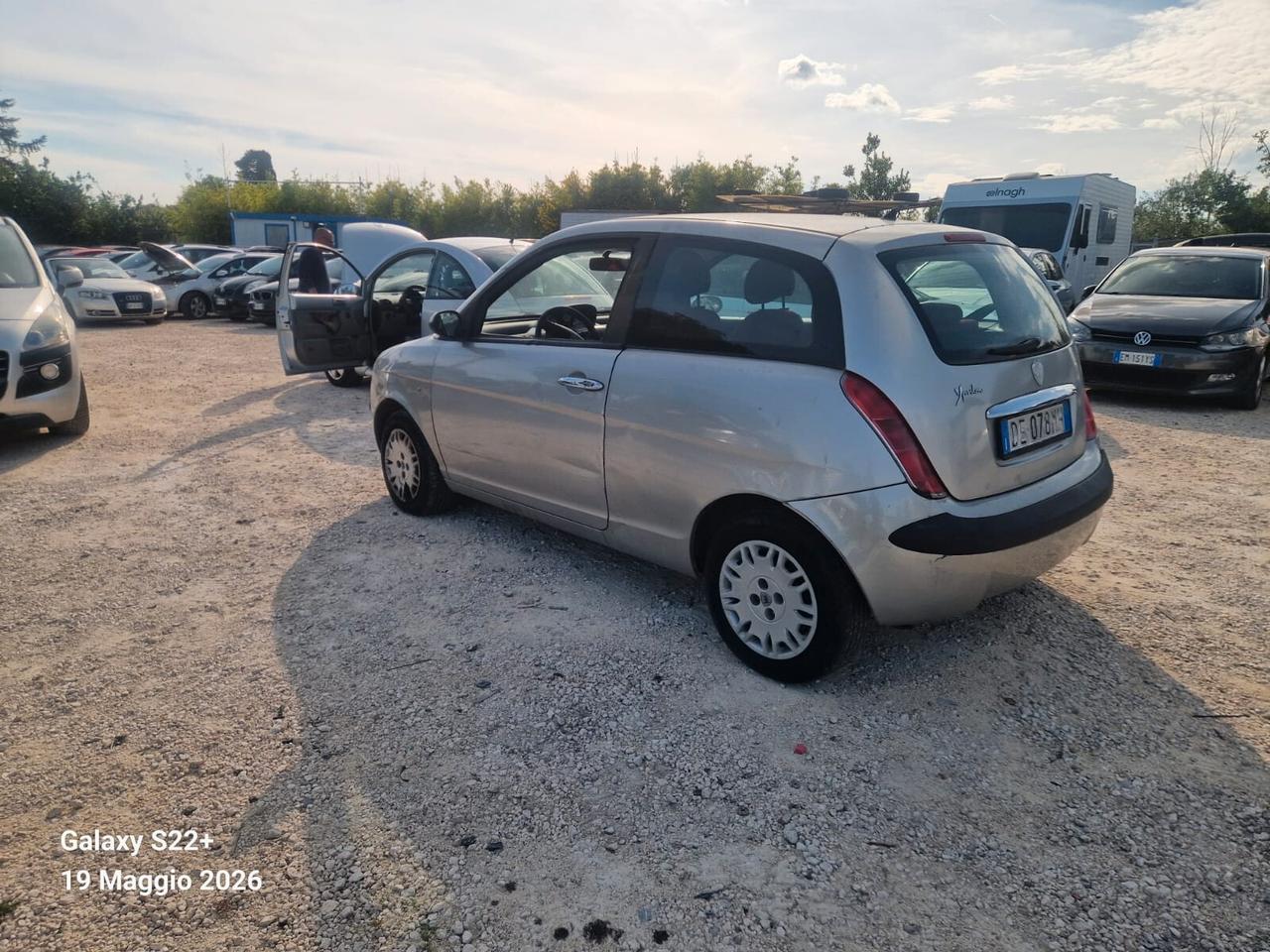 Lancia Ypsilon 1.3 MJT 75 CV Argento