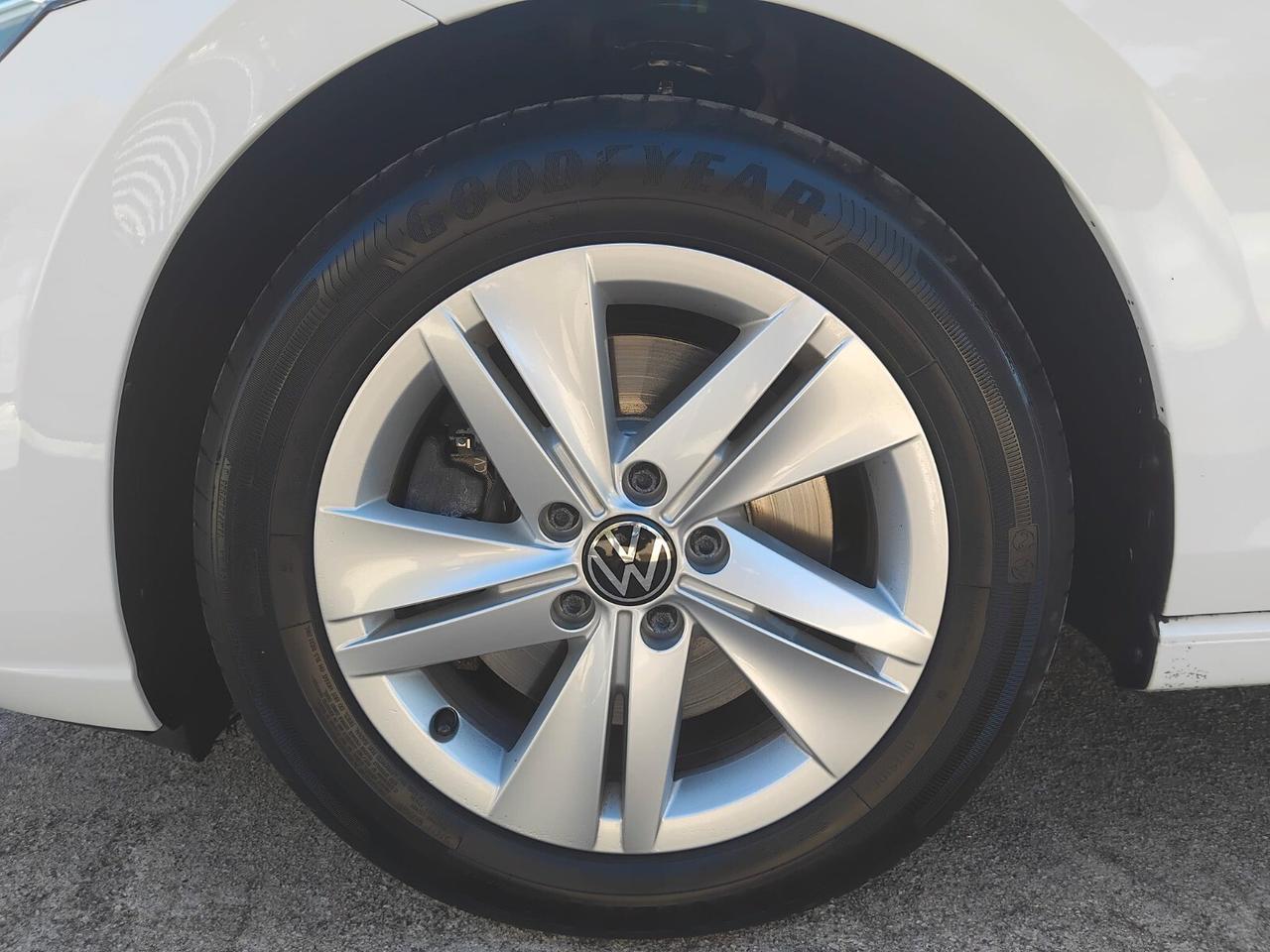 Volkswagen Golf 2.0 TDI Style -TUA SENZA VINCOLI-
