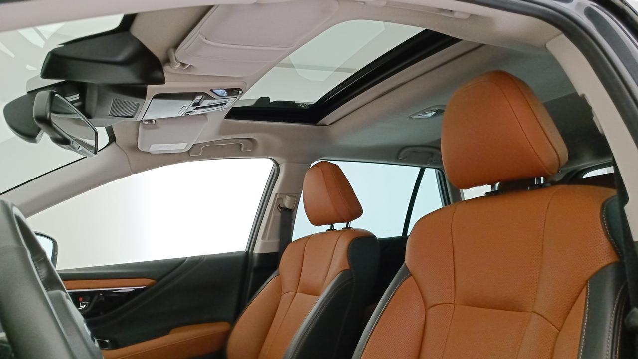 SUBARU Outback 2.5i Premium lineartronic