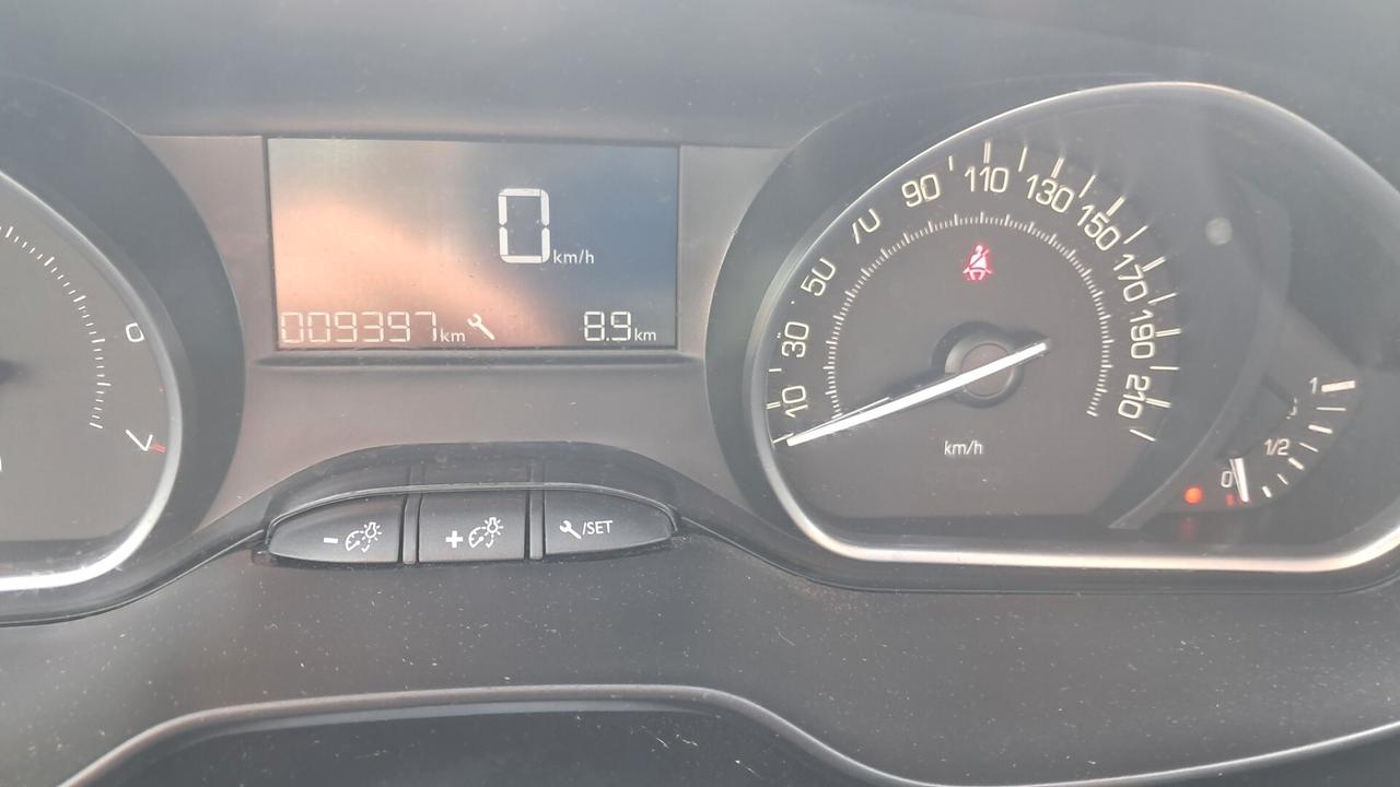 Peugeot 208 1200 5 porte Active