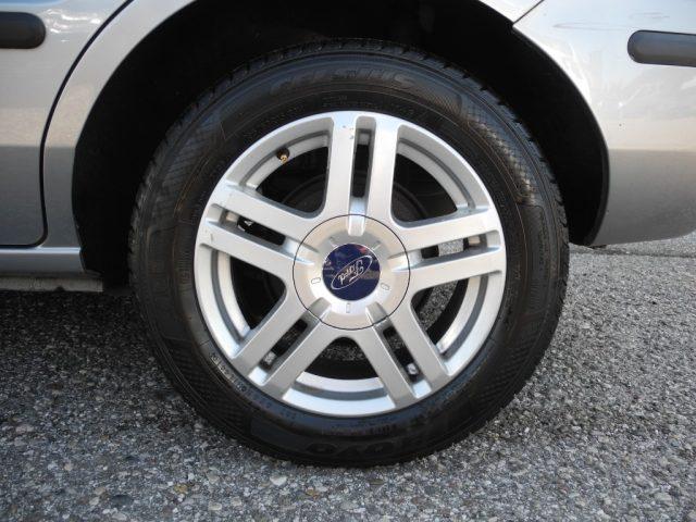 FORD Fusion 1.4 16V 5p. ZiTec - OK NEOPATENTATI - PRONTO USO