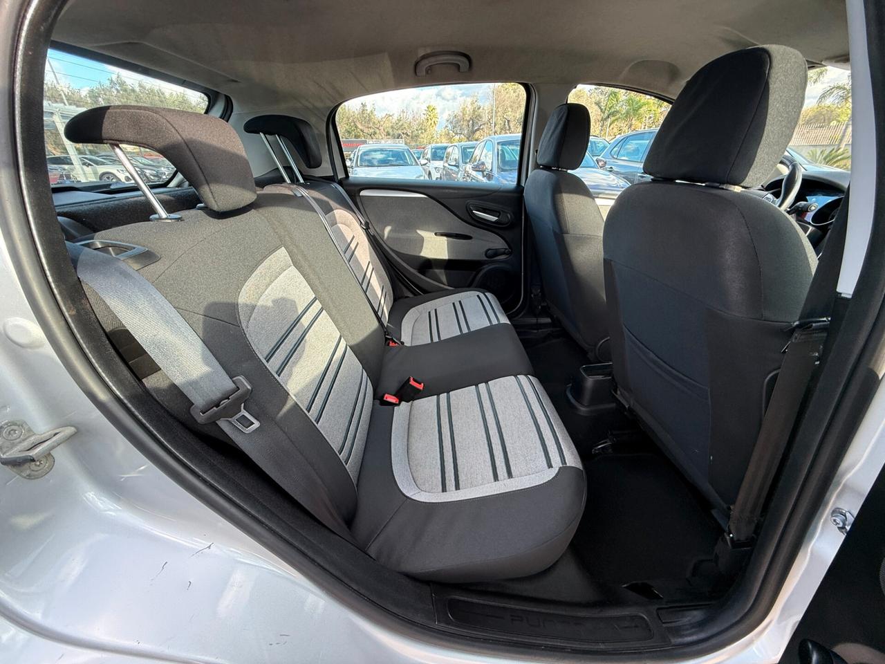 Fiat Punto 1.3 MJT 75CV 5 PORTE LOUNGE GANCIO TRAINO