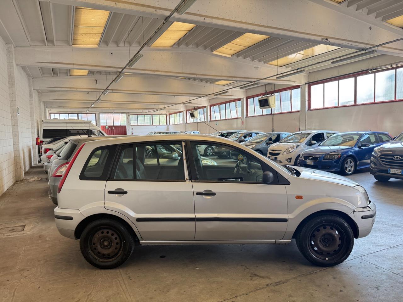 Ford Fusion 1.4 16V 5p. Collection