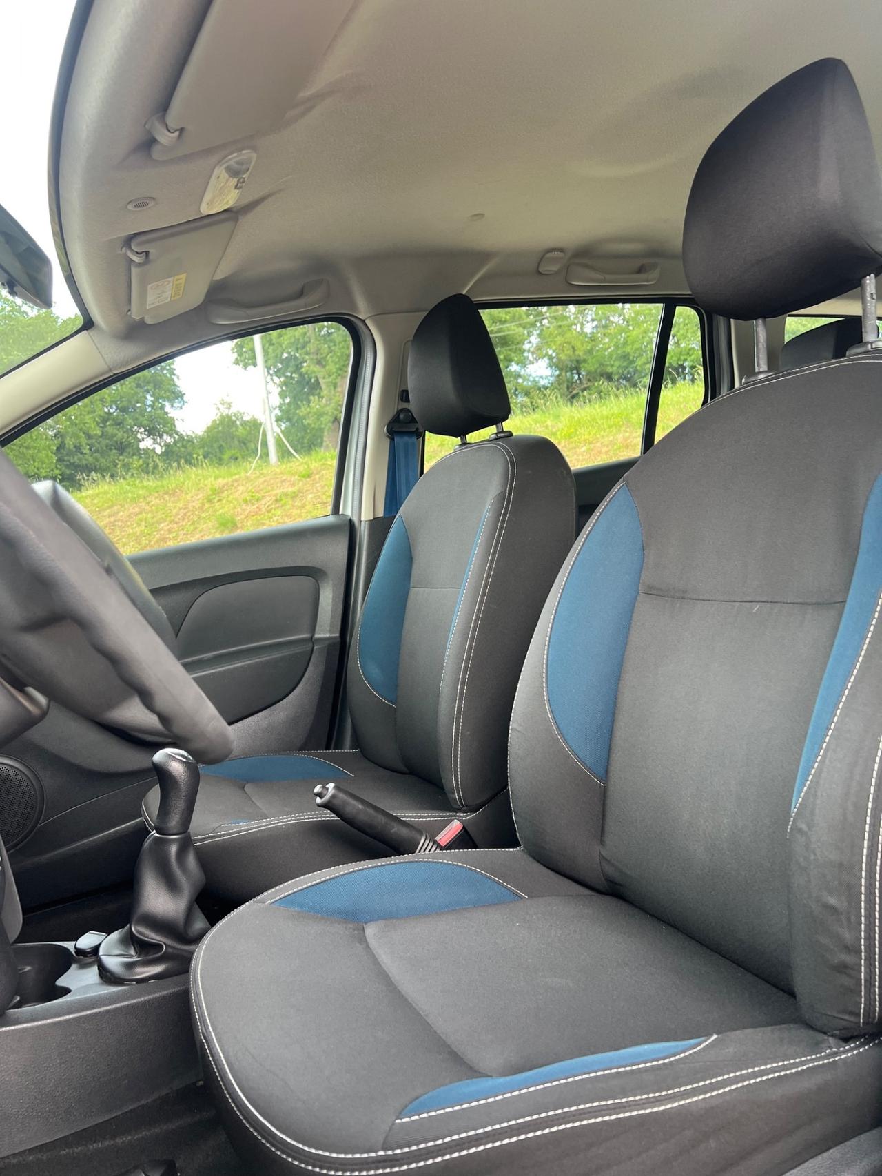 Dacia Logan MCV 1.2 75CV Lauréate NEOPATENTATI PERMUTE RATE GARANZIA
