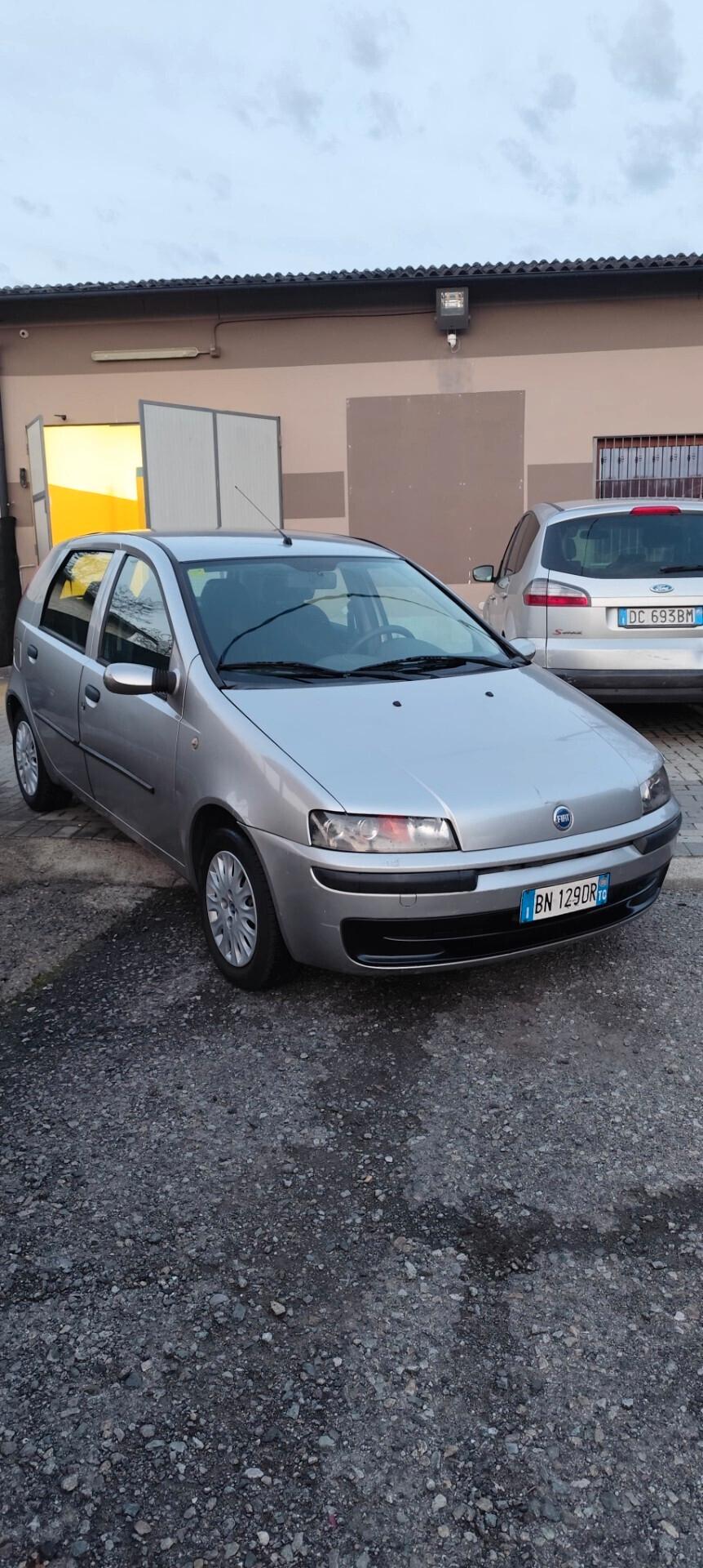 Fiat Punto 1.2i cat 5 porte