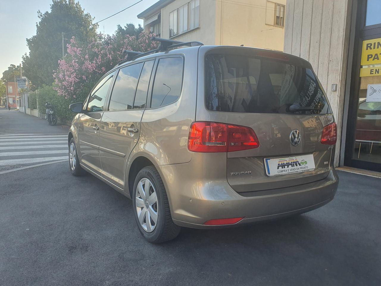 Volkswagen Touran 1.6 TDI DSG Comfortline AUTOMATICO