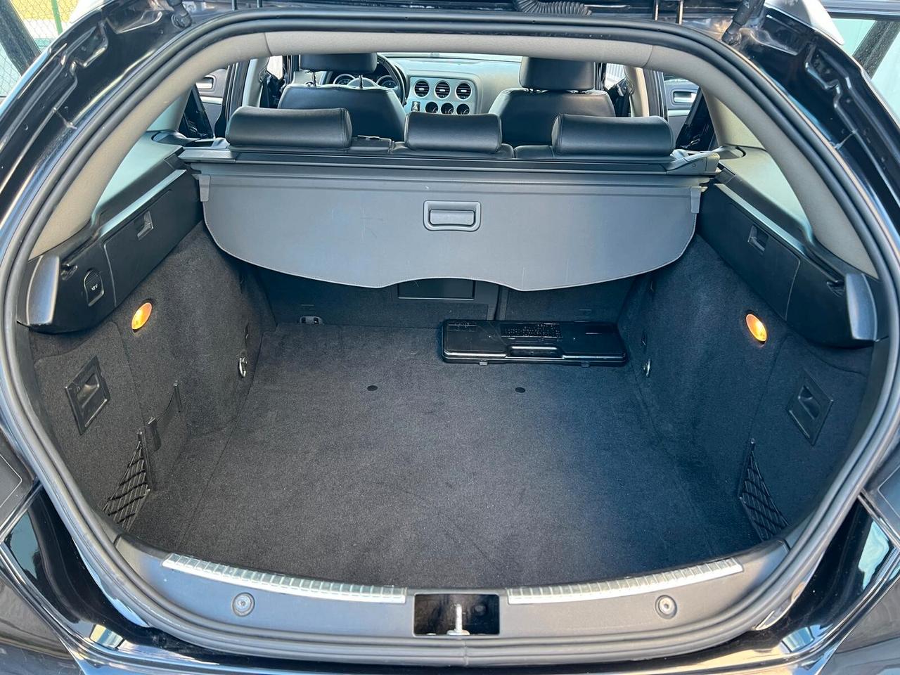 Alfa Romeo 159 2.0 JTDm Sportwagon Elegante