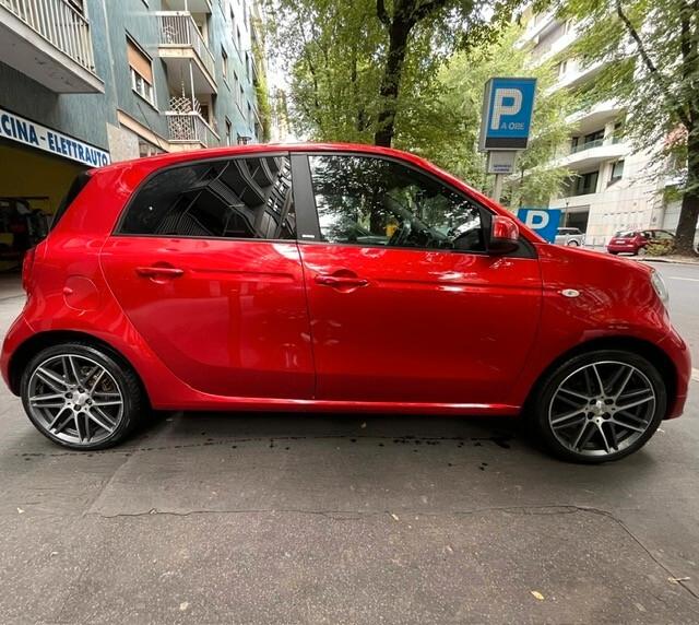 Smart ForFour BRABUS 0.9 Turbo twinamic Xclusive