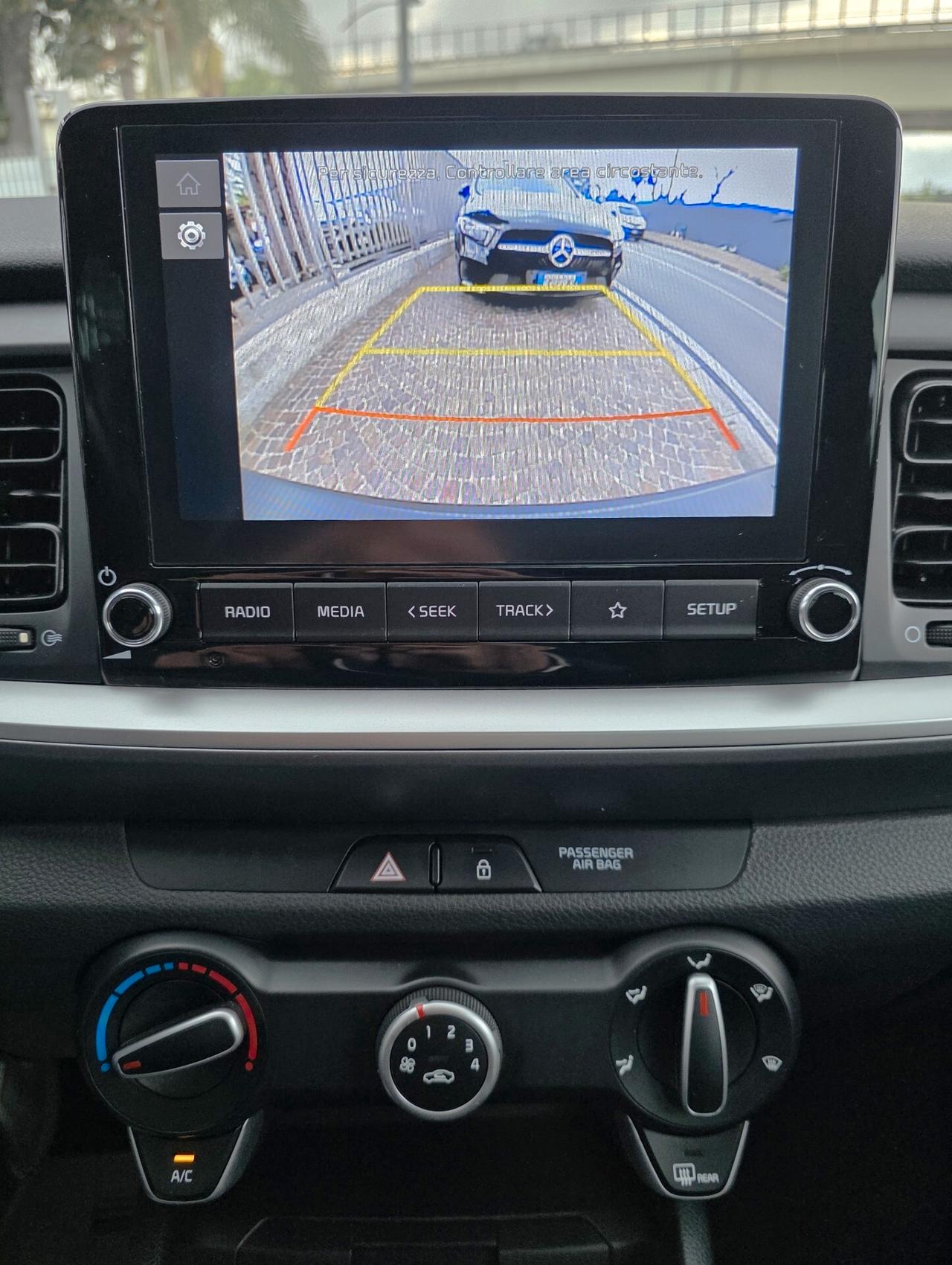 Kia Stonic 1.2 DPI Urban