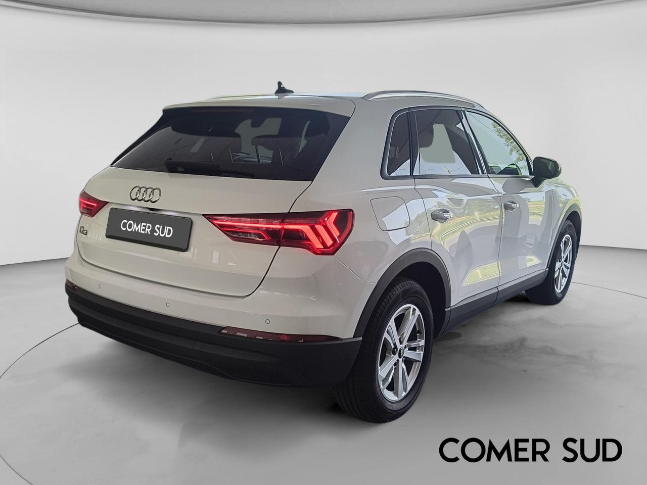 AUDI Q3 II 2018 - Q3 35 2.0 tdi Business s-tronic