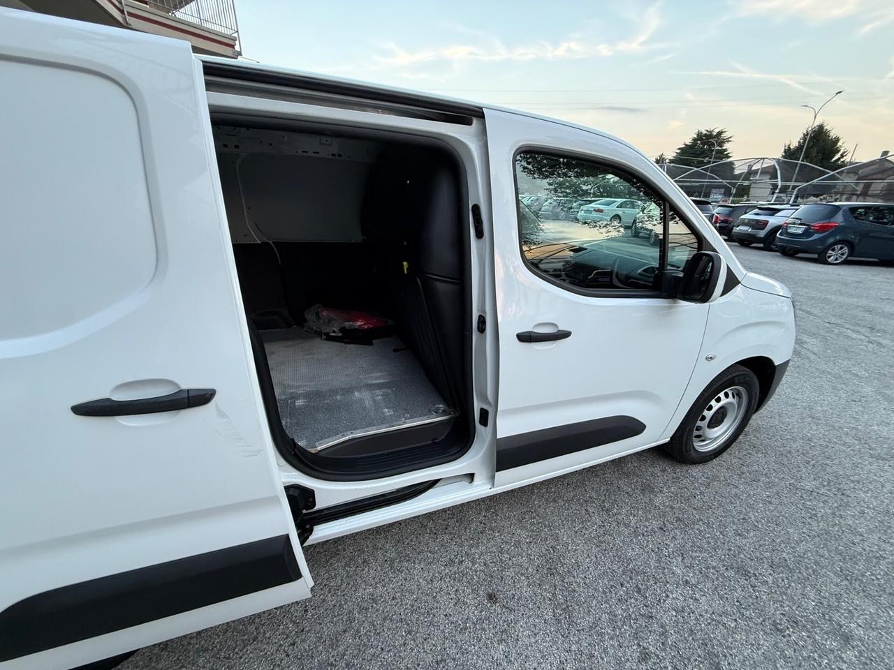 Opel Combo- 1.5 Diesel 130CV- Iva inclusa