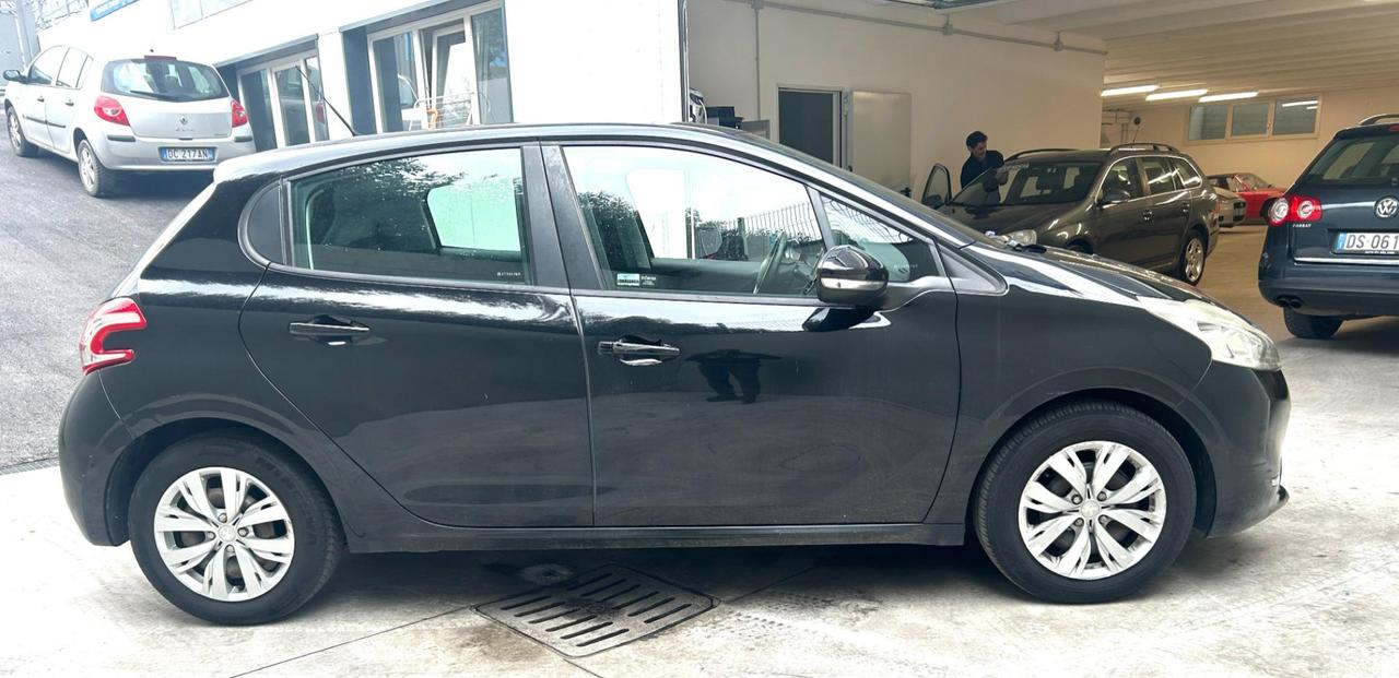 Peugeot 208 5 Porte 208 5p 1.2 puretech (vti) 12v Active