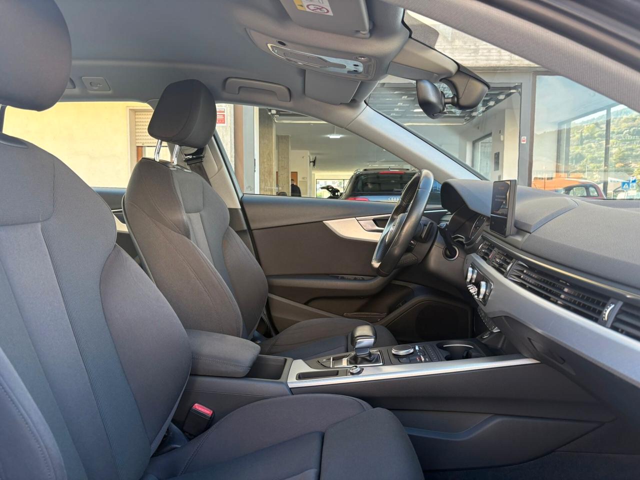 Audi A4 Avant 2.0 TDI 122 CV S tronic