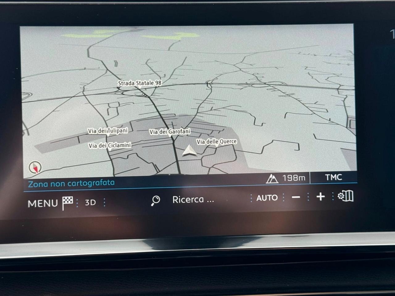 PEUGEOT 3008 1.5 HDI EAT8 ALLURE PAK PERFETTA