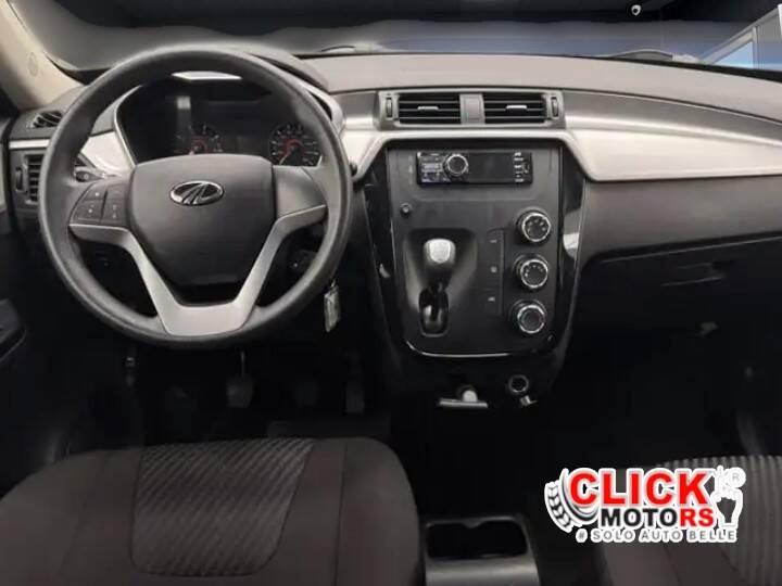 Mahindra KUV100 Mahindra KUV100 GPL