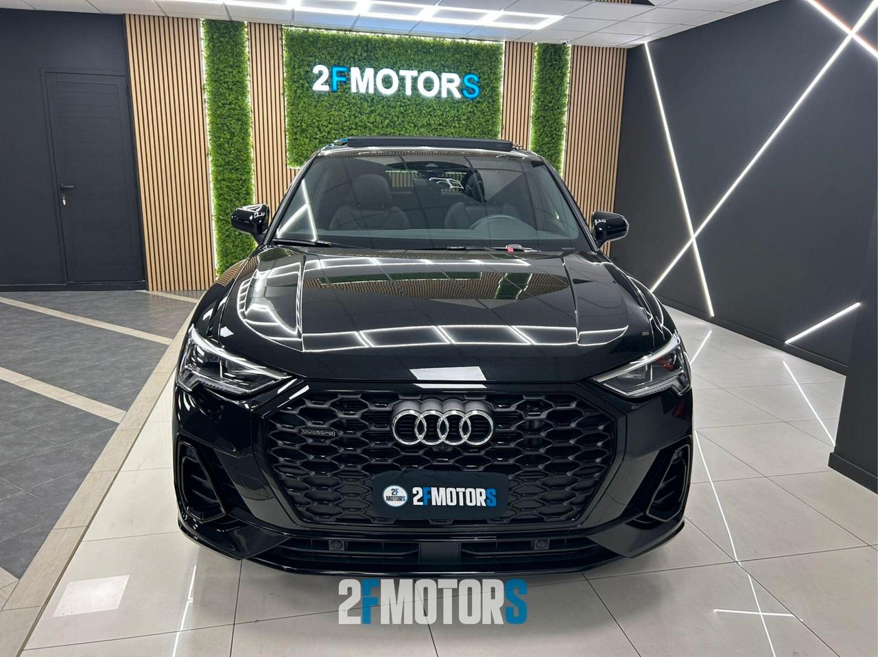 Audi Q3 SBK TDI quattro S tronic Identity Black