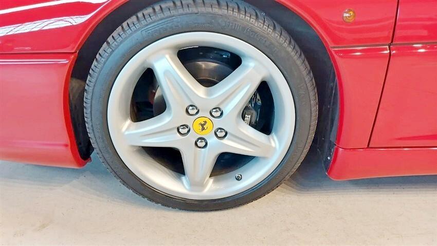 Ferrari F355 berlinetta