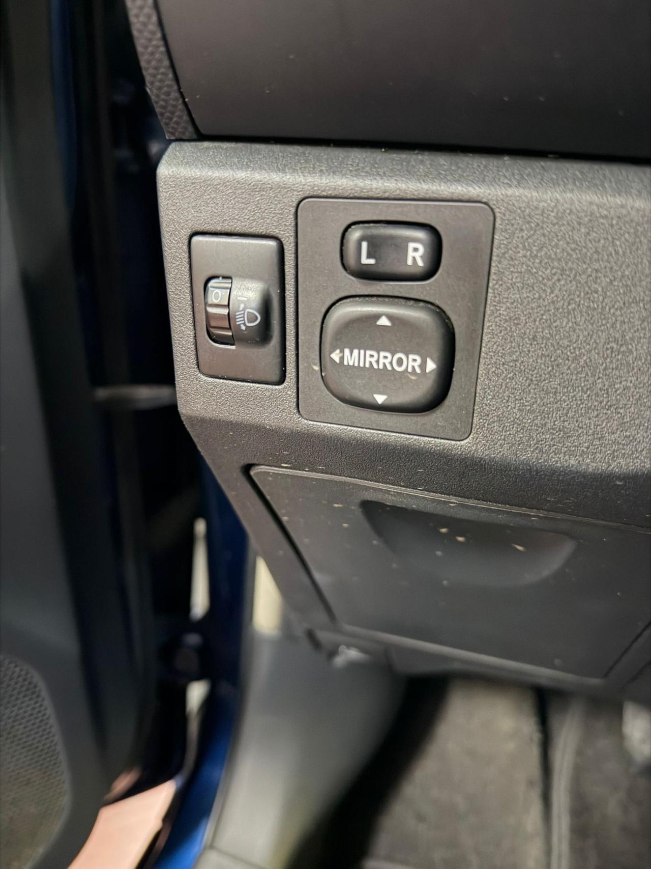 Toyota Yaris 1.3 5 porte