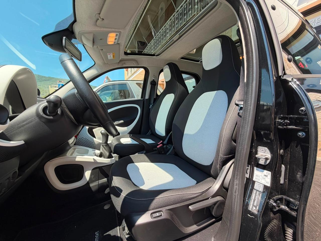 Smart ForFour 60 1.0 Black Passion