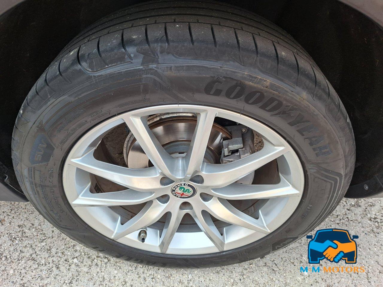 Alfa Romeo Stelvio 2.2 t Super Q4 190cv cinghia nuova