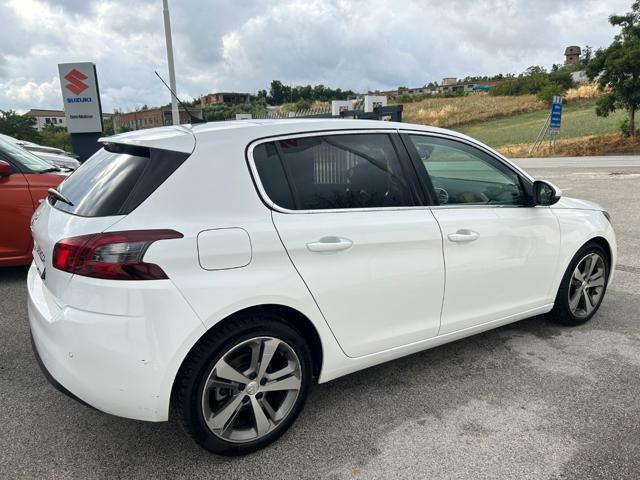 PEUGEOT 308 Blue HDi 130 Allure