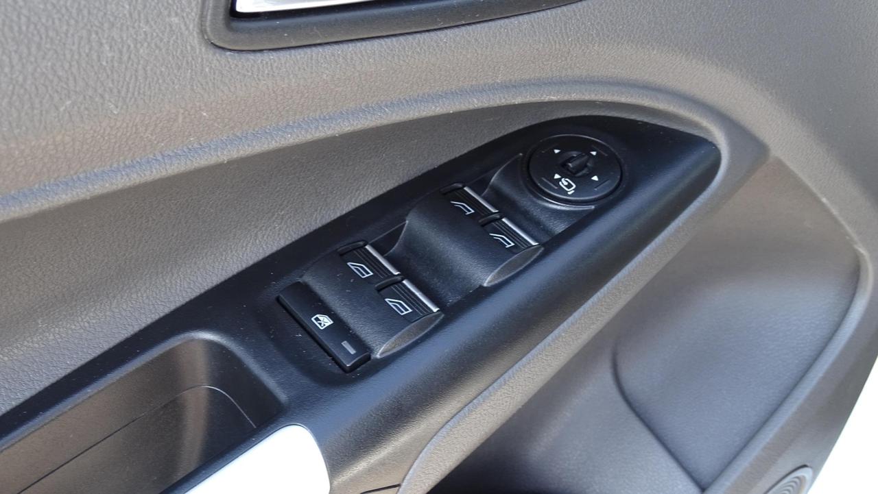 FORD Tourneo Connect Gran 1.5 tdci 120cv Active