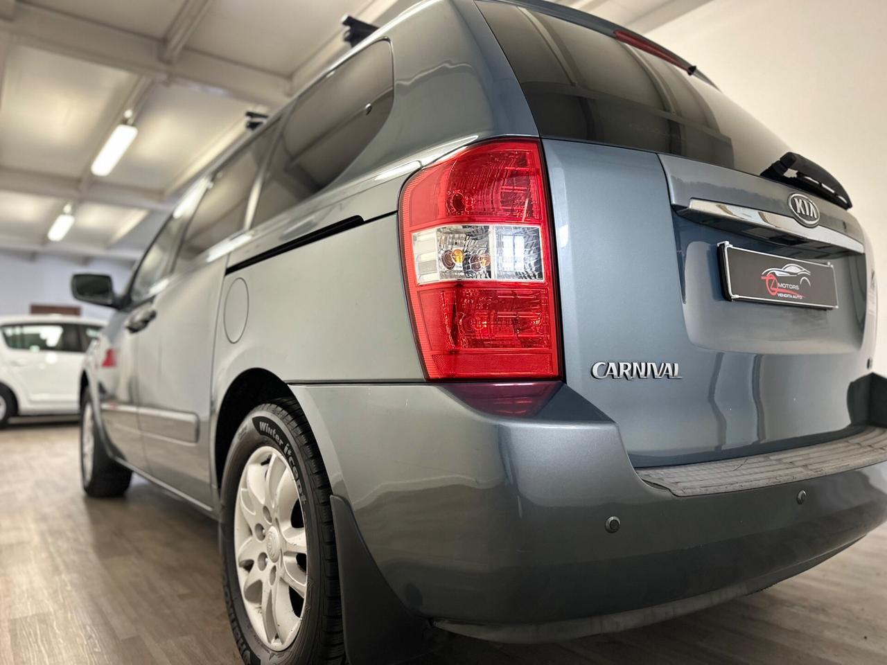 Kia Carnival 2.9 16V CRDi 7 POSTI