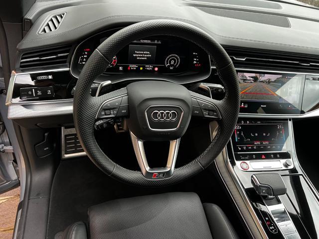AUDI RS Q8 TFSI V8 quattro tiptronic