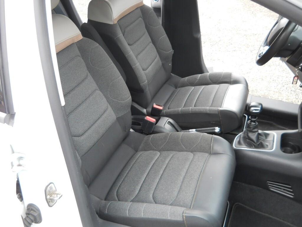 Citroen C3 BlueHDi 100 S&S Shine Pack