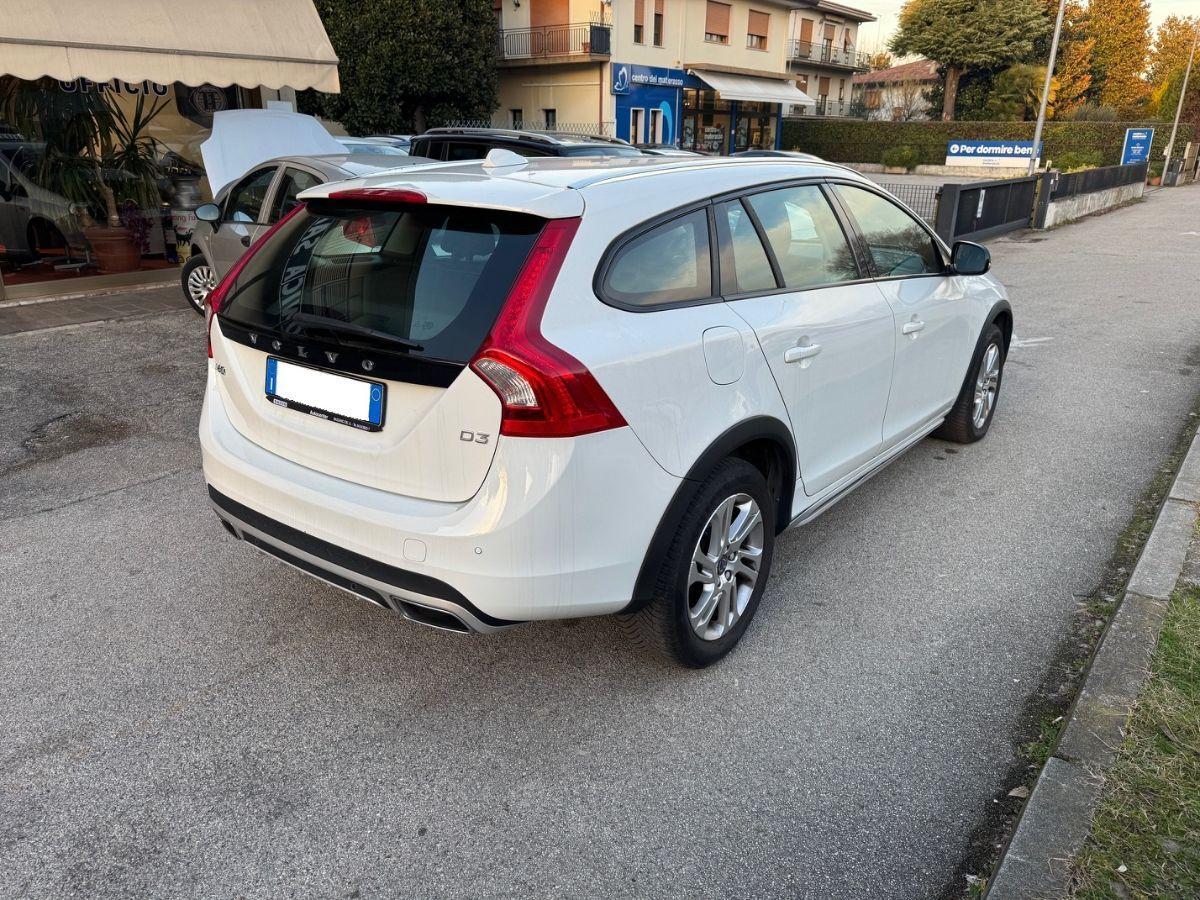 VOLVO - V60 - Cross Country D3 Business #TAG.VOLVO #1PROPRIETARIO