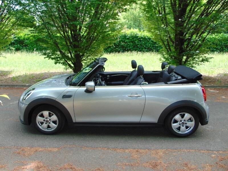 MINI Mini Cabrio (F57) Mini 1.5 Cooper Essent...