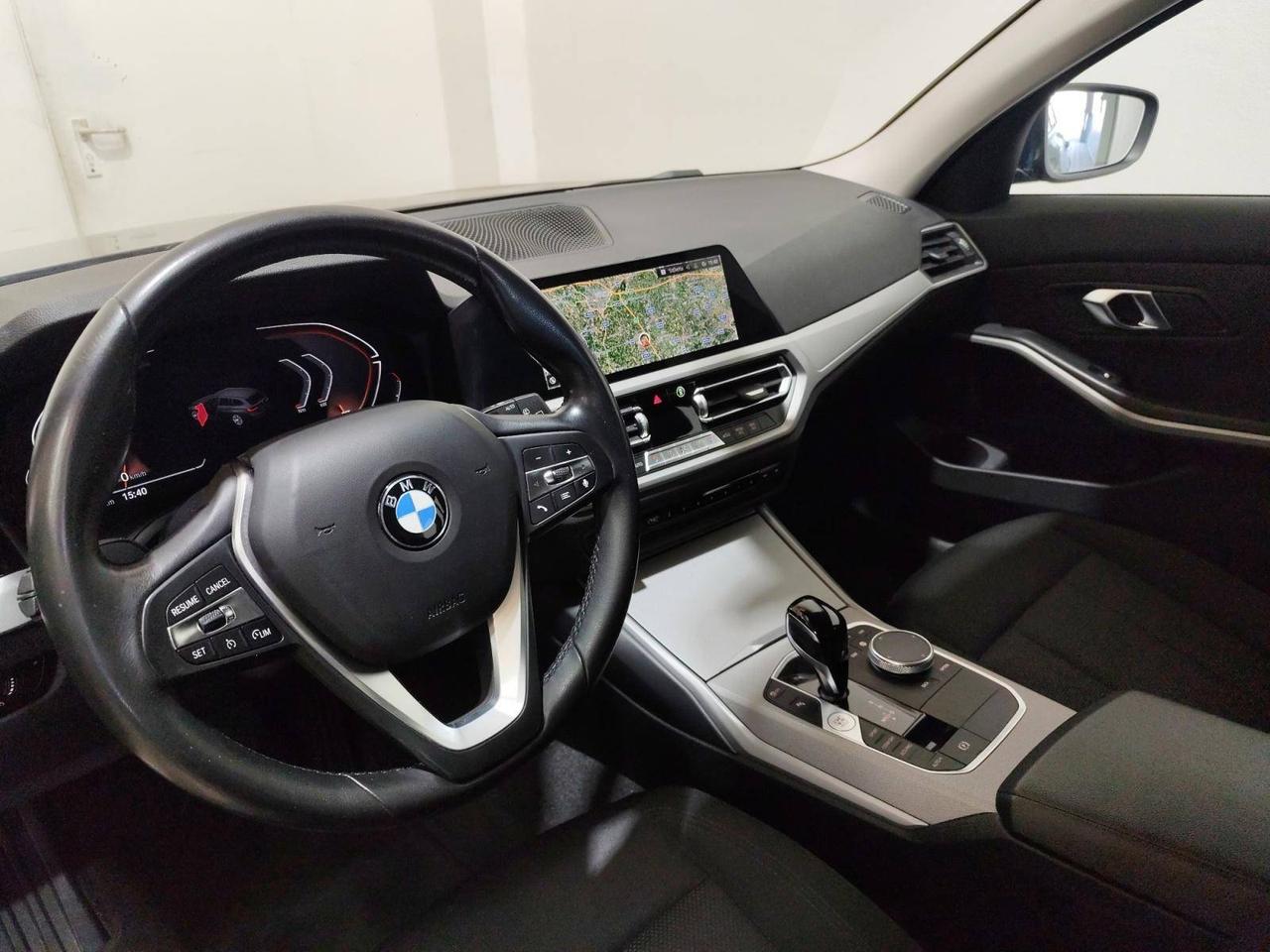 BMW Serie 3 318d Touring 48V Business Advantage