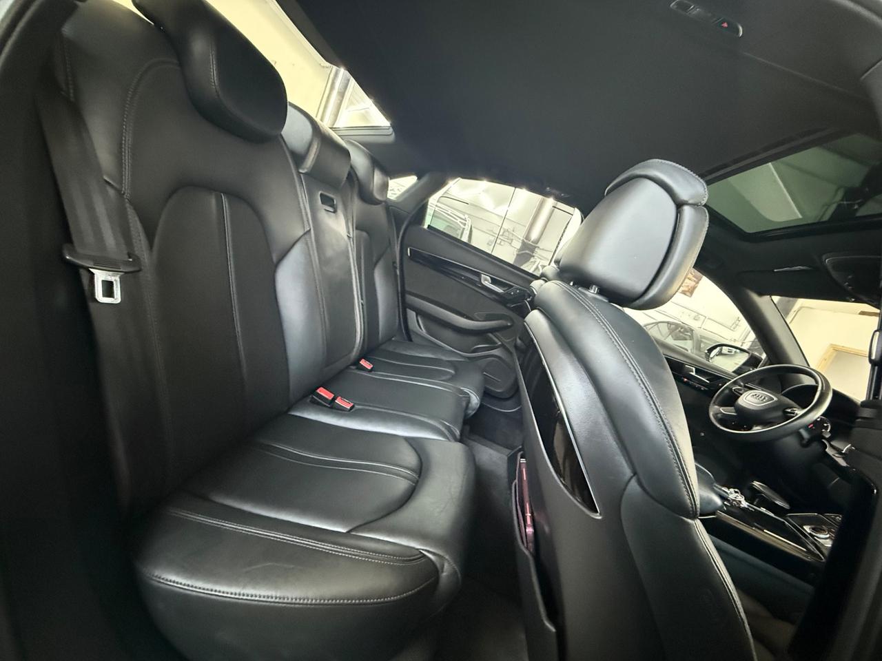 Audi A8 3.0 TDI 250 CV clean diesel quattro tiptronic