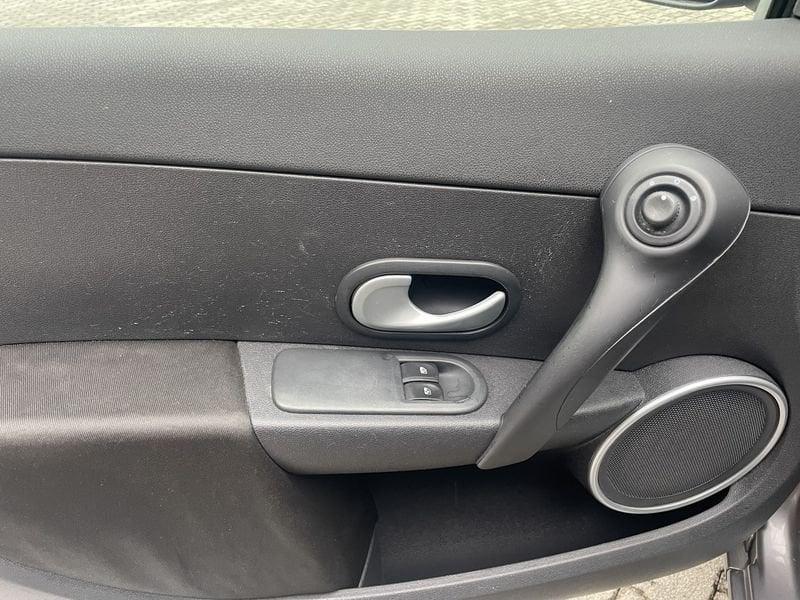 Renault Clio Clio 5p 1.2 tce Dynamique (20th) 100cv NEOPATENTA