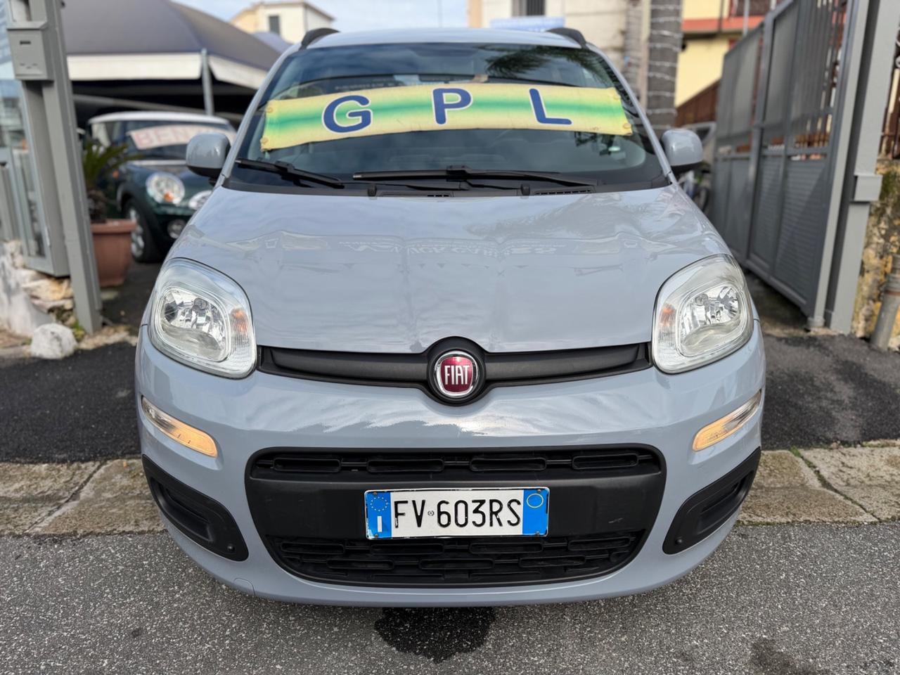 Fiat Panda 1.2 LOUNGE GPL CASA MADRE FULL OPTIONAL