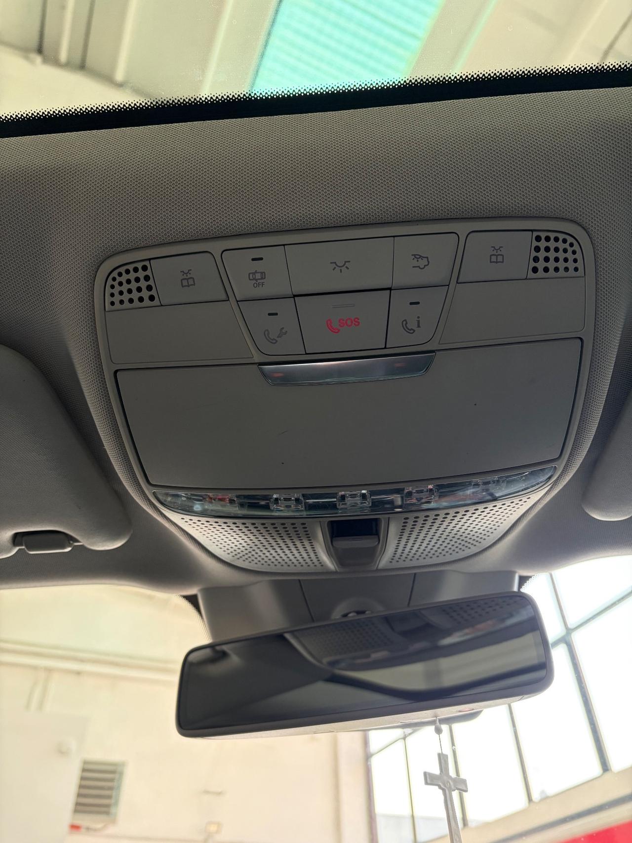 Mercedes-benz E 220 4 Matic Premium Plus