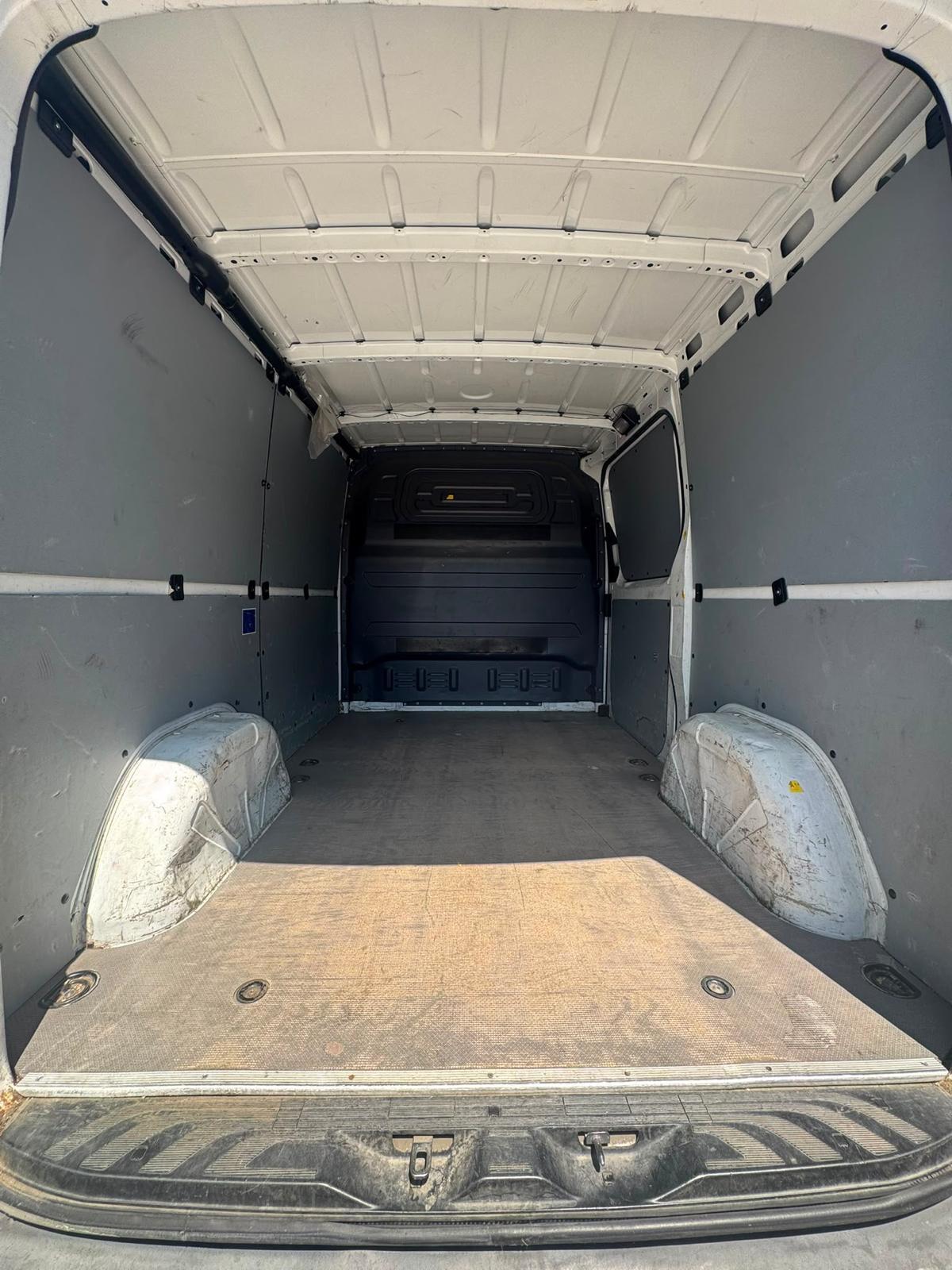 0702 FURGONE MERCEDES SPRINTER 2020