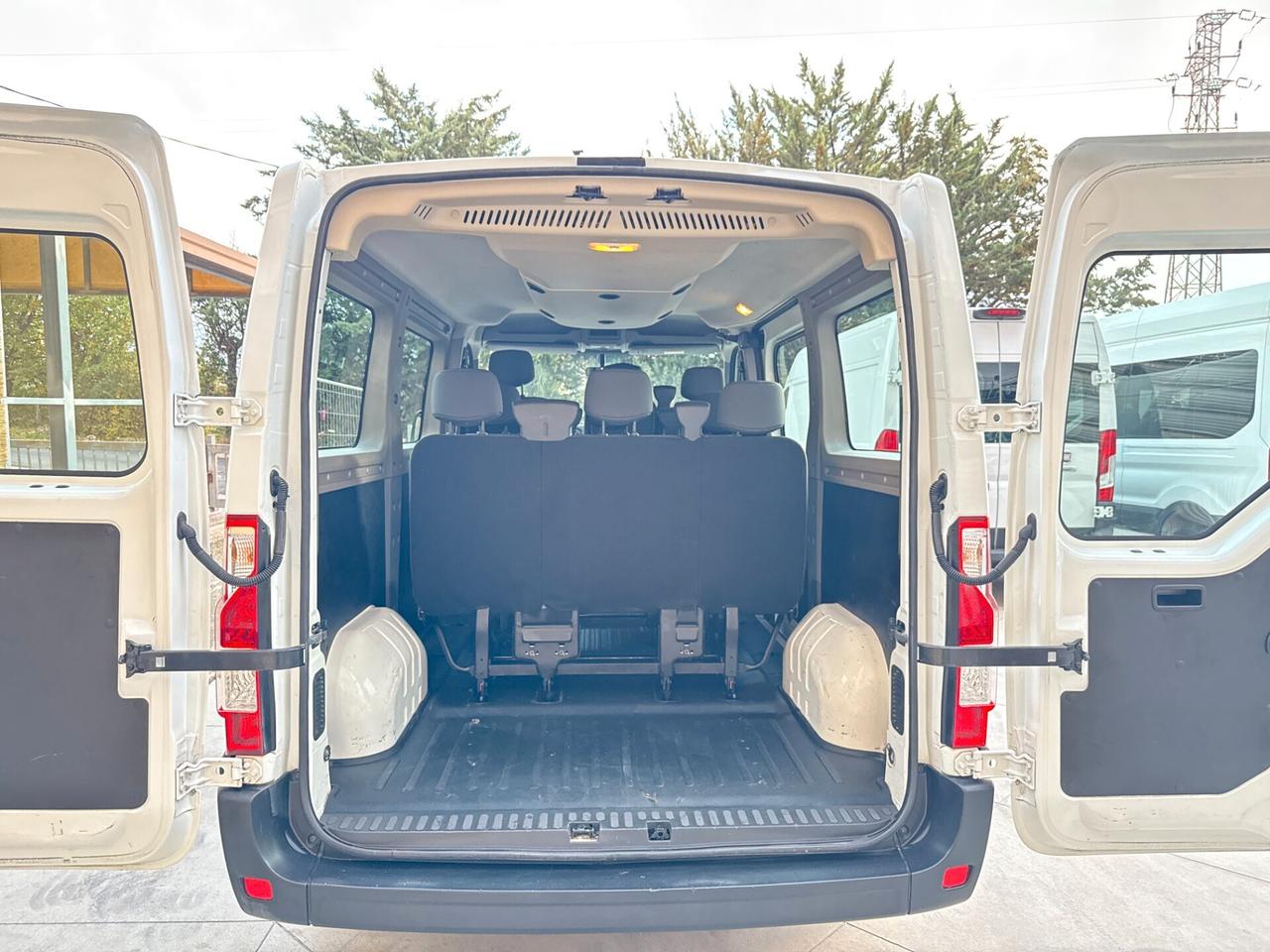 Opel Movano 2.3 dci 145cv 9 POSTI L1H1 PULMINO S&S E6
