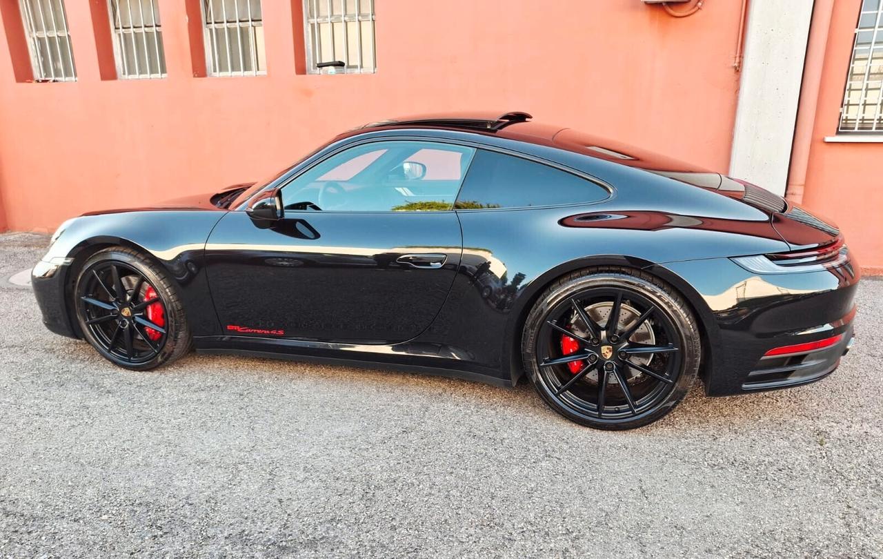 Porsche 911 Carrera 4S Cabriolet