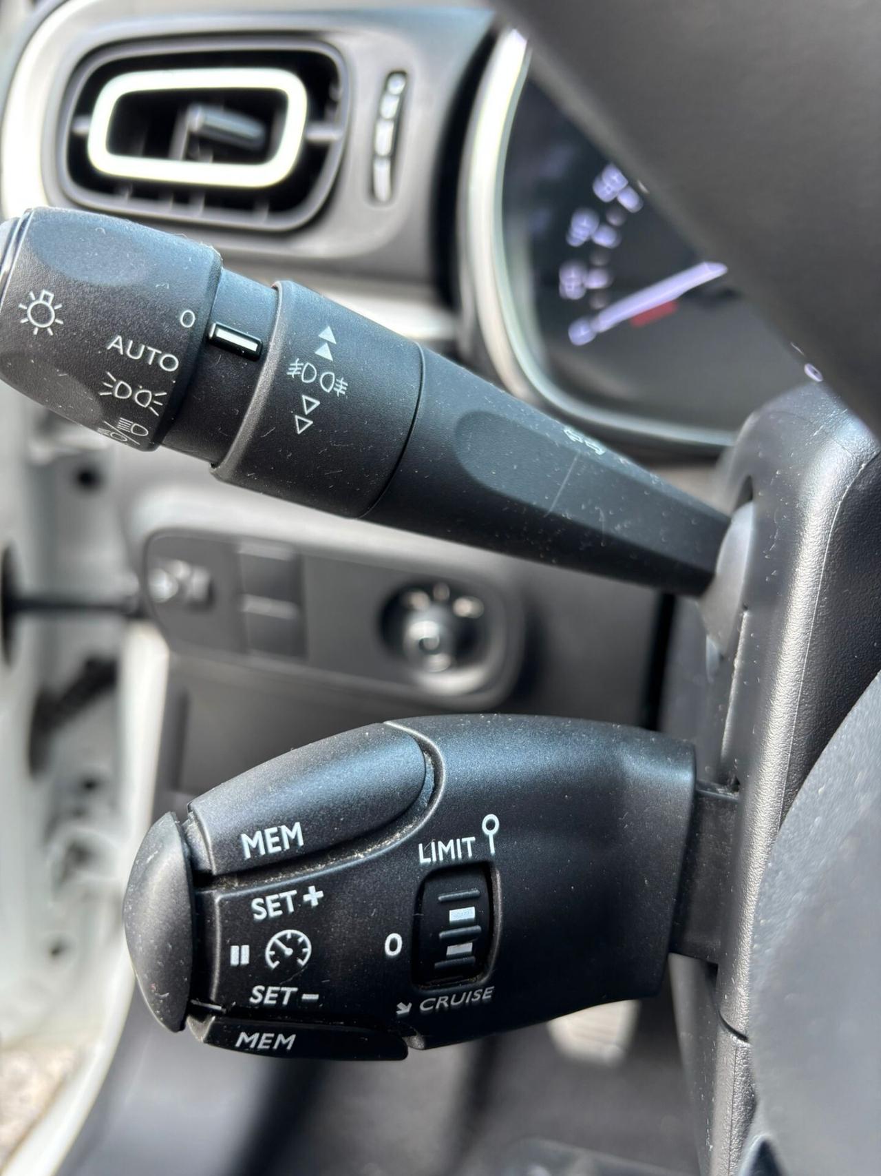 Citroen C3 BlueHDi 100 S&S Shine Pack