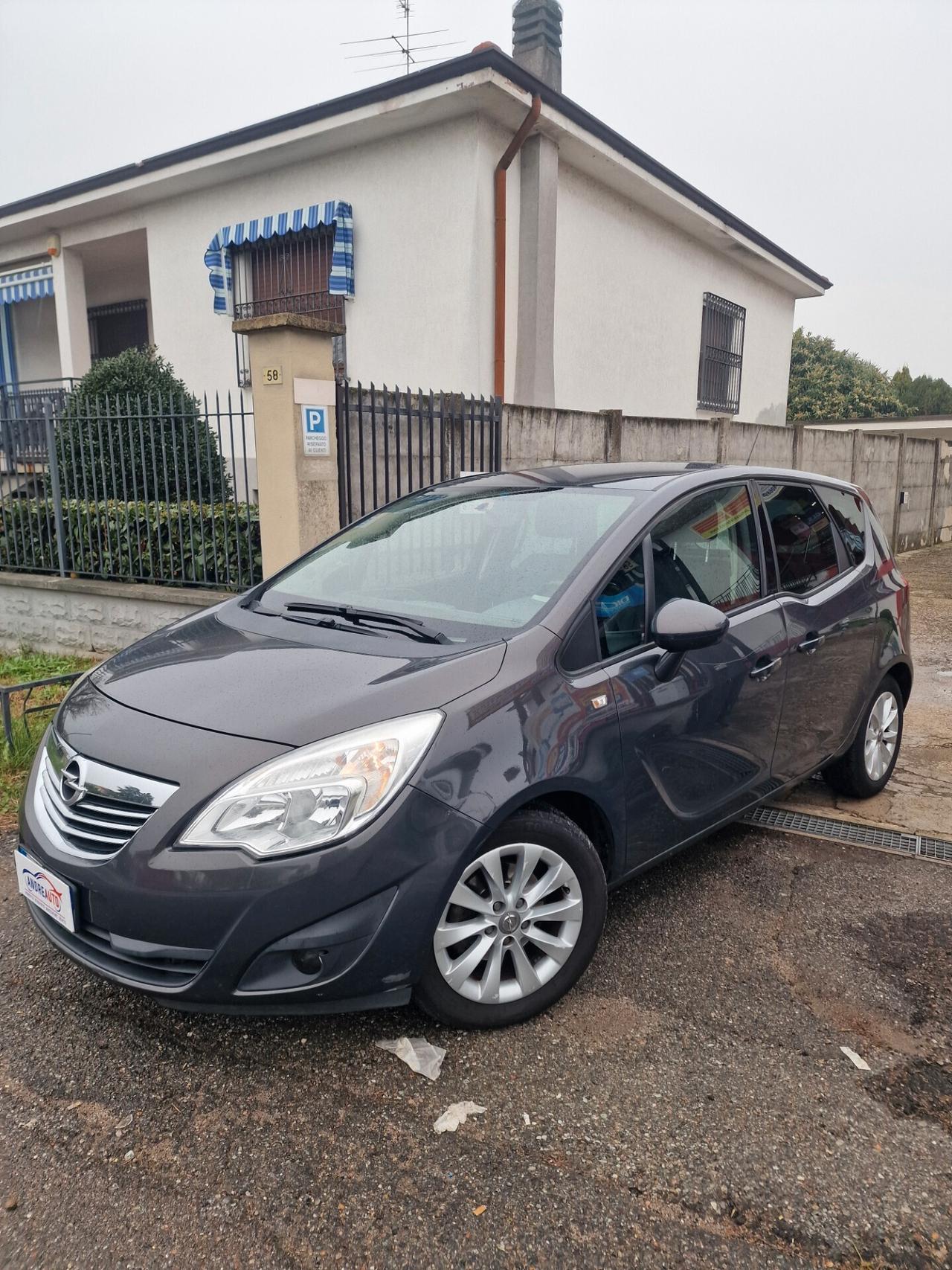 Opel Meriva 1.3 CDTI 95CV ecoFLEX Cosmo