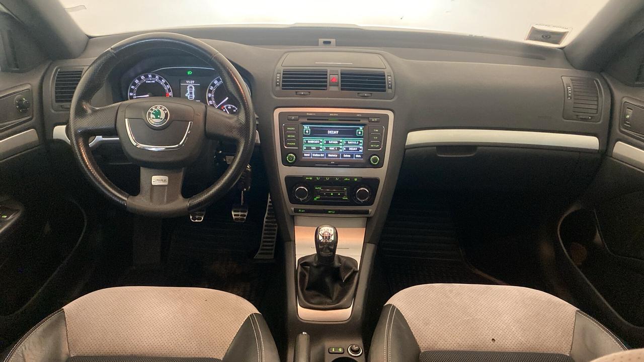 Skoda Octavia 2.0 TDI CR F.AP. Wagon RS