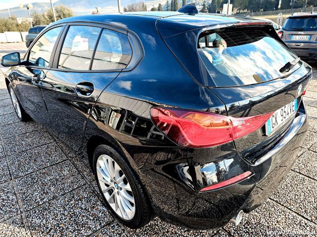 BMW 116 d 5p. Business Advantage