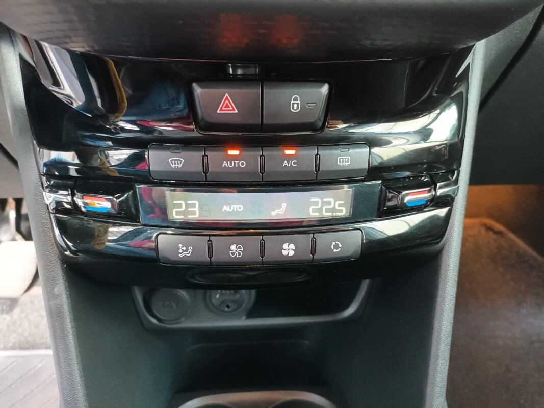 Peugeot 208 1.6 hdi Allure 75cv 5p